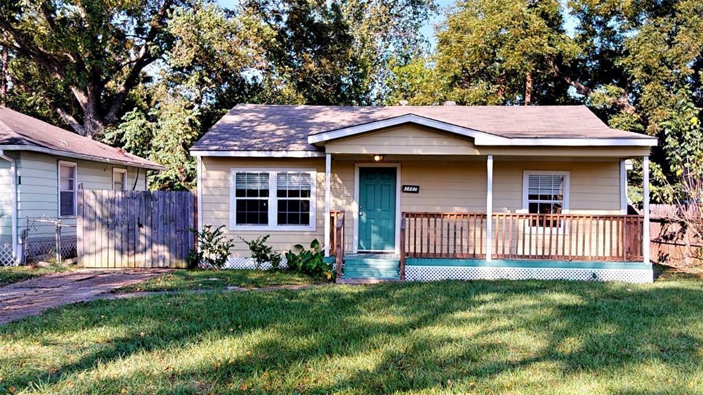 3441 Mt Pleasant St Photo