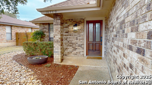 16710 Summer Creek Dr in San Antonio, TX - Building Photo - Building Photo