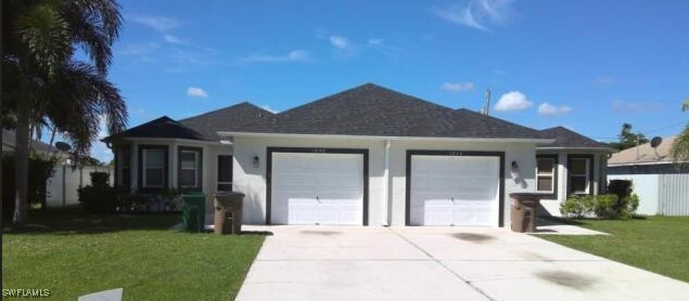 1046 SE 11th St in Cape Coral, FL - Building Photo