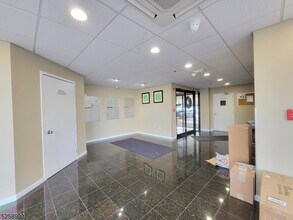 39 Union St-Unit -405 in Hackensack, NJ - Building Photo - Building Photo