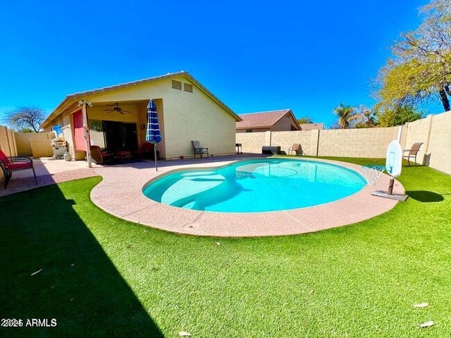 property at 3410 E Escuda Rd