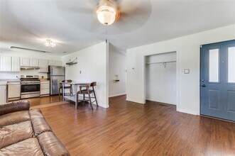 2311 Blyth Dr in Dallas, TX - Building Photo - Building Photo