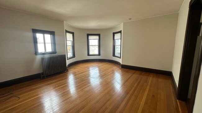 72 Thurston St, Unit 2A