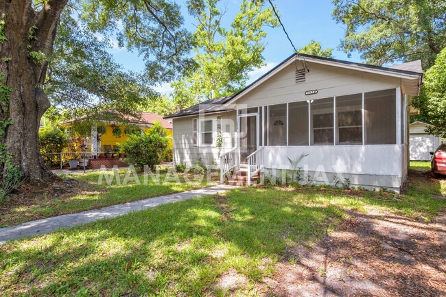 property at 3824 Penton St