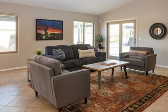 1541 E Peregrine Trail in Casa Grande, AZ - Building Photo - Building Photo