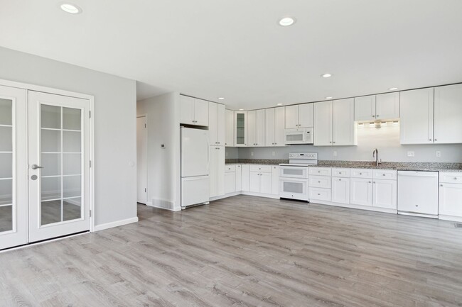 property at 4279 Monroe Dr