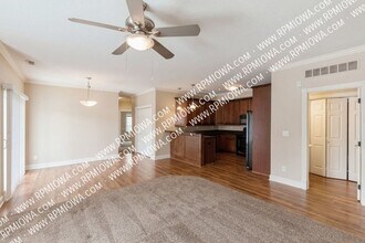14105 Airline Ave in Urbandale, IA - Building Photo - Building Photo