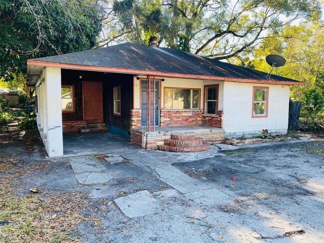 100 4th St in Winter Haven, FL - Building Photo - Building Photo