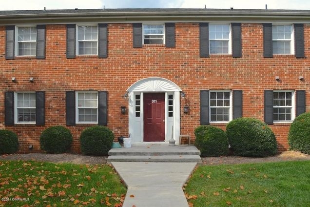 The Cascades Condominium in Blacksburg, VA - Building Photo