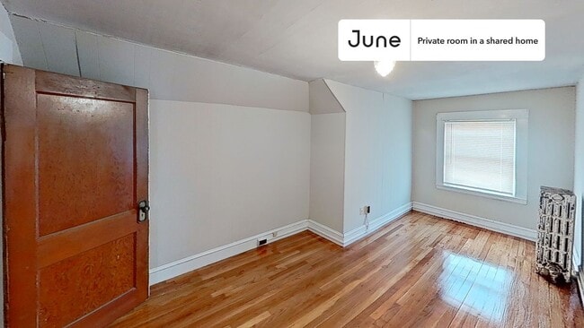 property at 61 Putnam Rd