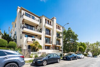 Residential Condominums in Los Angeles, CA - Building Photo - Primary Photo