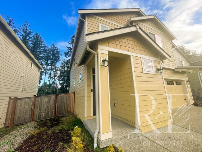 4820 Deadwood St in Bremerton, WA - Building Photo - Building Photo