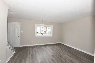 1284 Green Cedar Ln in Virginia Beach, VA - Building Photo - Building Photo