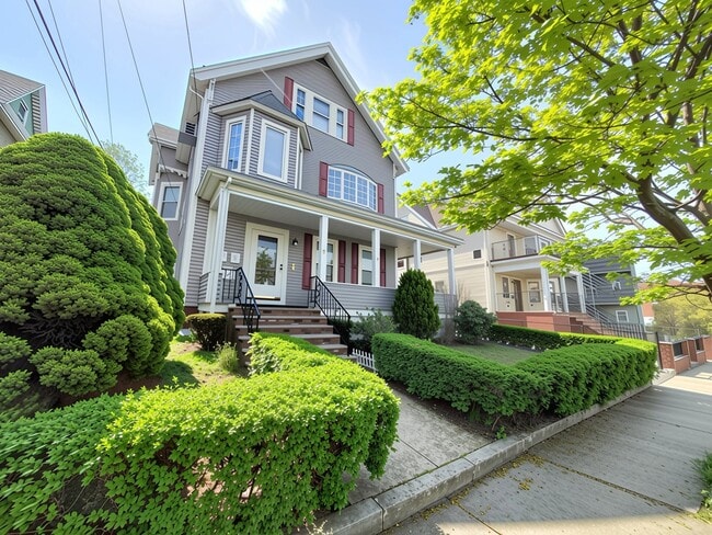 36 Upham St, Unit 1