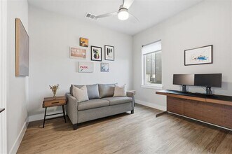 2519 Vintage Pl Cir in Farmers Branch, TX - Building Photo - Building Photo