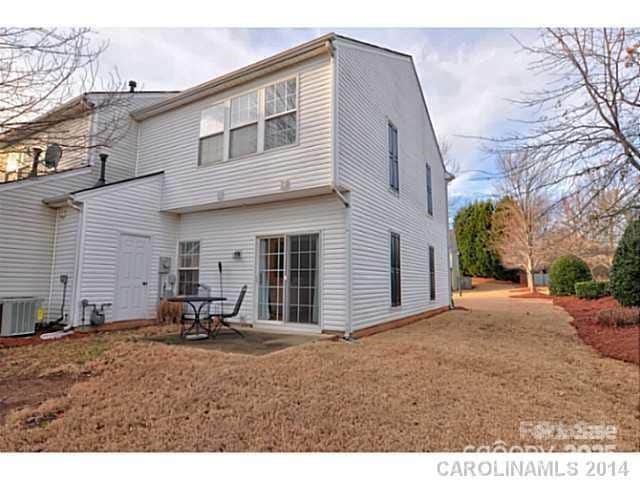 3261 Mannington Dr in Charlotte, NC - Building Photo - Building Photo