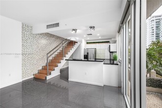 1125 West Ave in Miami Beach, FL - Building Photo - Building Photo