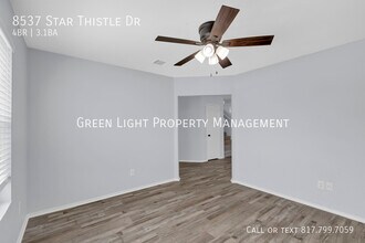 8537 Star Thistle Dr in Fort Worth, TX - Building Photo - Building Photo