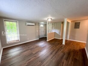 5727 N Morgan Ln, Unit 4 in Chattanooga, TN - Building Photo - Building Photo