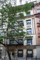 312 W 51st St Apartments