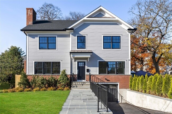 property at 12 Rickbern St