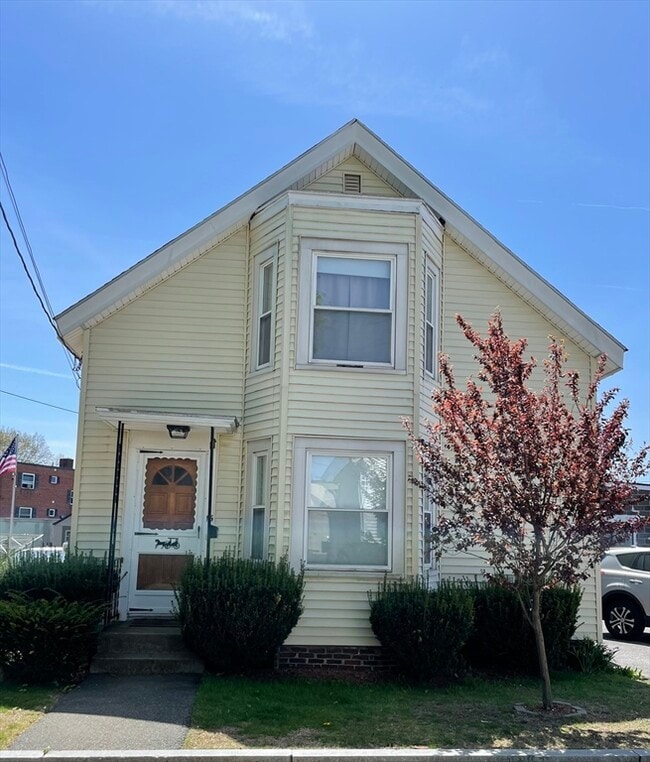 property at 15 Green St