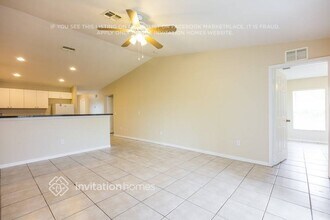 4824 Leonard Blvd S in Lehigh Acres, FL - Foto de edificio - Building Photo