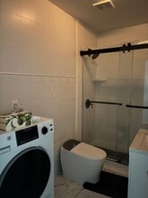 25 Gelston Ave in Brooklyn, NY - Foto de edificio - Building Photo