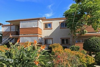 Terre at S Lincoln in El Cajon, CA - Building Photo - Building Photo