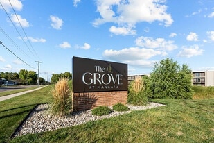 The Grove at Mankato in Mankato, MN - Building Photo