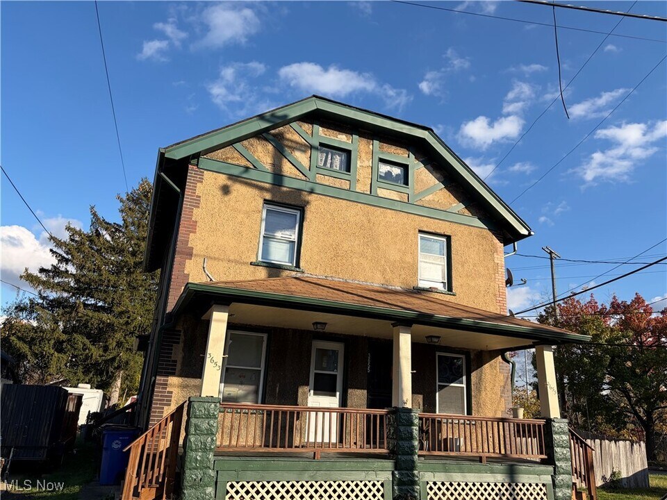 3653 W 46th St in Cleveland, OH - Building Photo