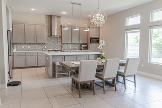 7404 Thomas Harris Dr in Laredo, TX - Building Photo - Building Photo