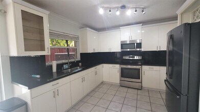 10155 SW 163rd Pl in Miami, FL - Building Photo - Building Photo