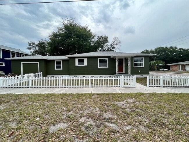 property at 842 14th St N