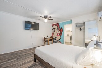 425 2nd St N in St. Petersburg, FL - Building Photo - Building Photo