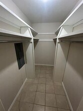 11104 Valleydale Dr in Dallas, TX - Building Photo - Building Photo