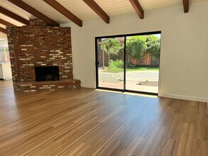 5020 Walnut Park Dr in Santa Barbara, CA - Building Photo - Building Photo