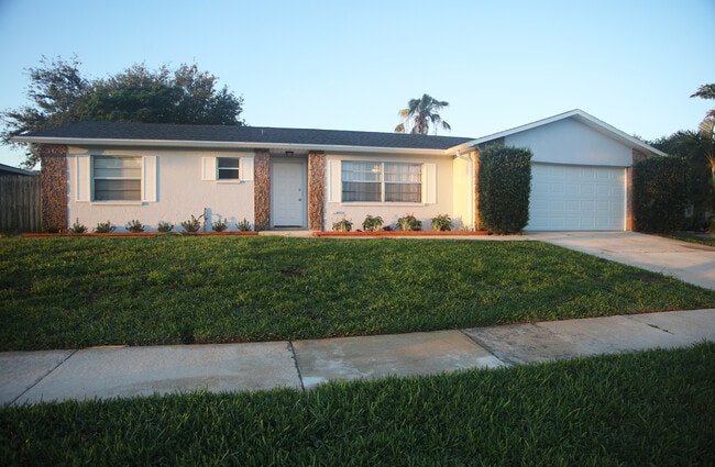 property at 1503 Spring Dr