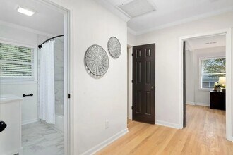 2740 Oldknow Dr NW in Atlanta, GA - Building Photo - Building Photo