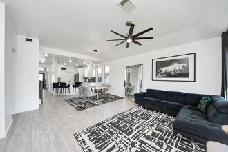 8111 Fairfield Mnr Wy in Richmond, TX - Building Photo - Building Photo