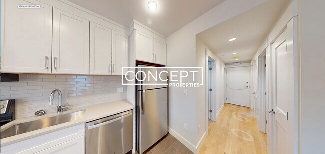 208-210 Banks St. Unit 3CP, Unit 3CP in Cambridge, MA - Foto de edificio - Building Photo