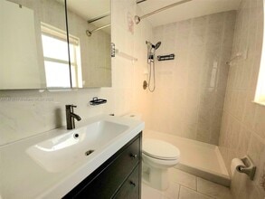 15182 SW 69th in Miami, FL - Building Photo - Building Photo