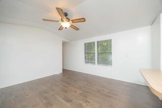 7553 U.S. Rte 1 in St. Augustine, FL - Building Photo - Building Photo