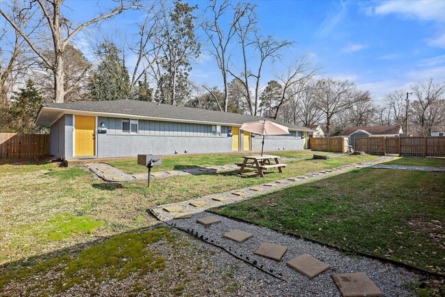 216 Gunter St, Unit 216 Gunter Street Unit A in Jackson, MS - Building Photo - Building Photo