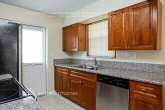 2522 Holly Rd in West Palm Beach, FL - Building Photo - Building Photo