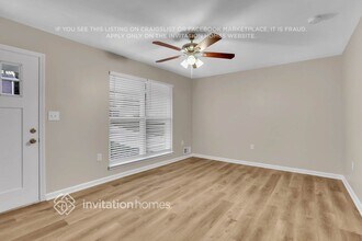 4422 Lovridge Dr SW in Atlanta, GA - Building Photo - Building Photo