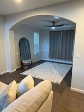 220 Lake Dr in Lemoore, CA - Building Photo - Building Photo