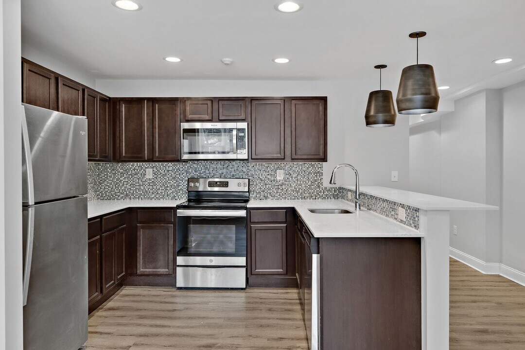 536 Madison Ave in Albany, NY - Building Photo