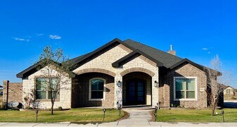 165 Rustic Trl Rd in Odessa, TX - Building Photo