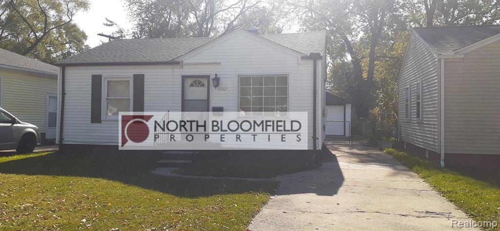 8662 Ford Ave in Warren, MI - Building Photo
